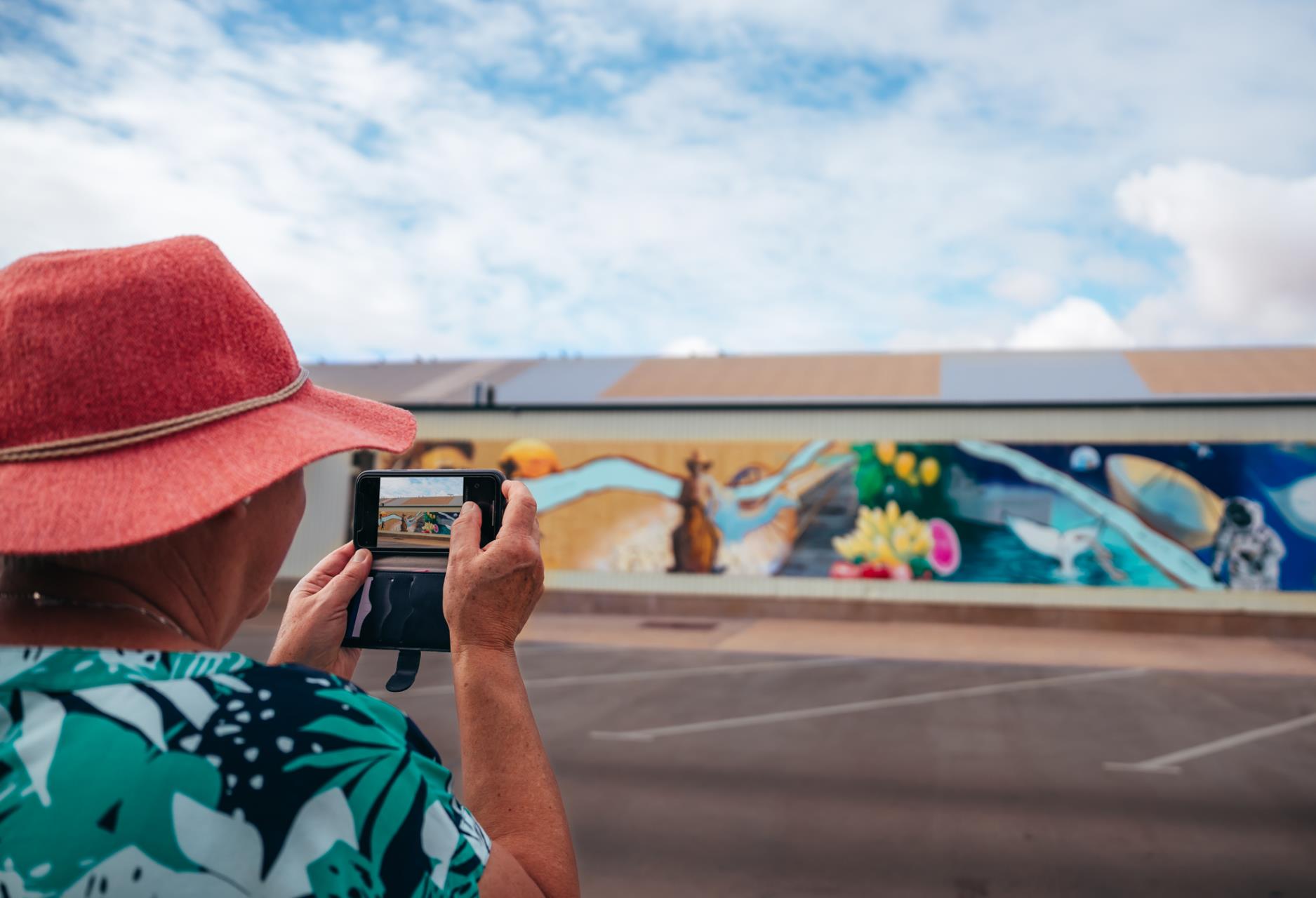 Carnarvon Mural and Art Trail Image